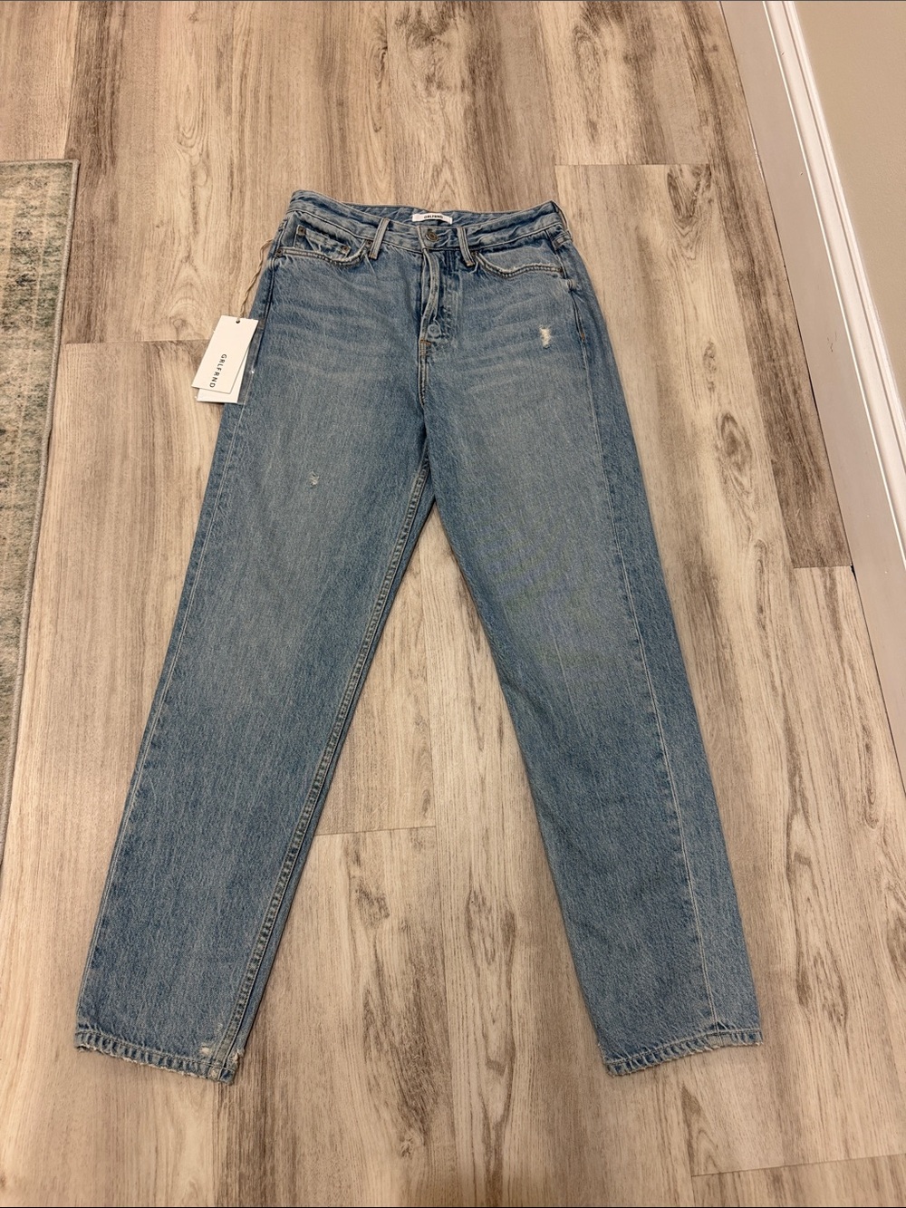 GRLFRND DEVON  SLIM BOY WITH HIGH RISE SIZE 26 NWT